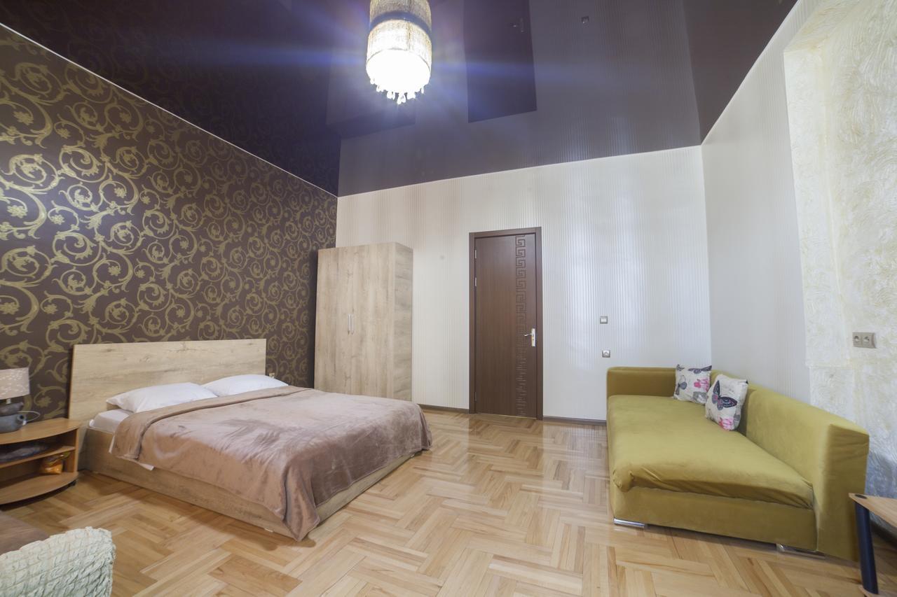 Guest House Elene 哥里 外观 照片